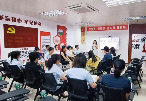 閱享時光，精讀一本好書，品閱一段時光